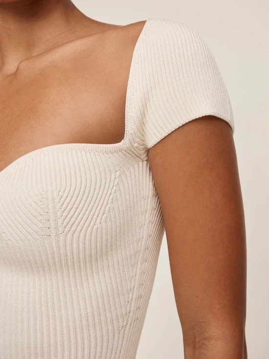 Instasculpt Ribbed Knit Heart Top - Picture 2 of 5